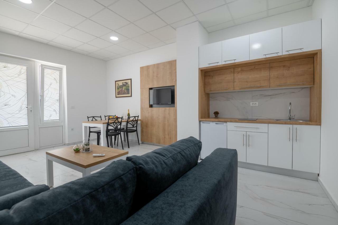 Apartmani Judik 네움 외부 사진